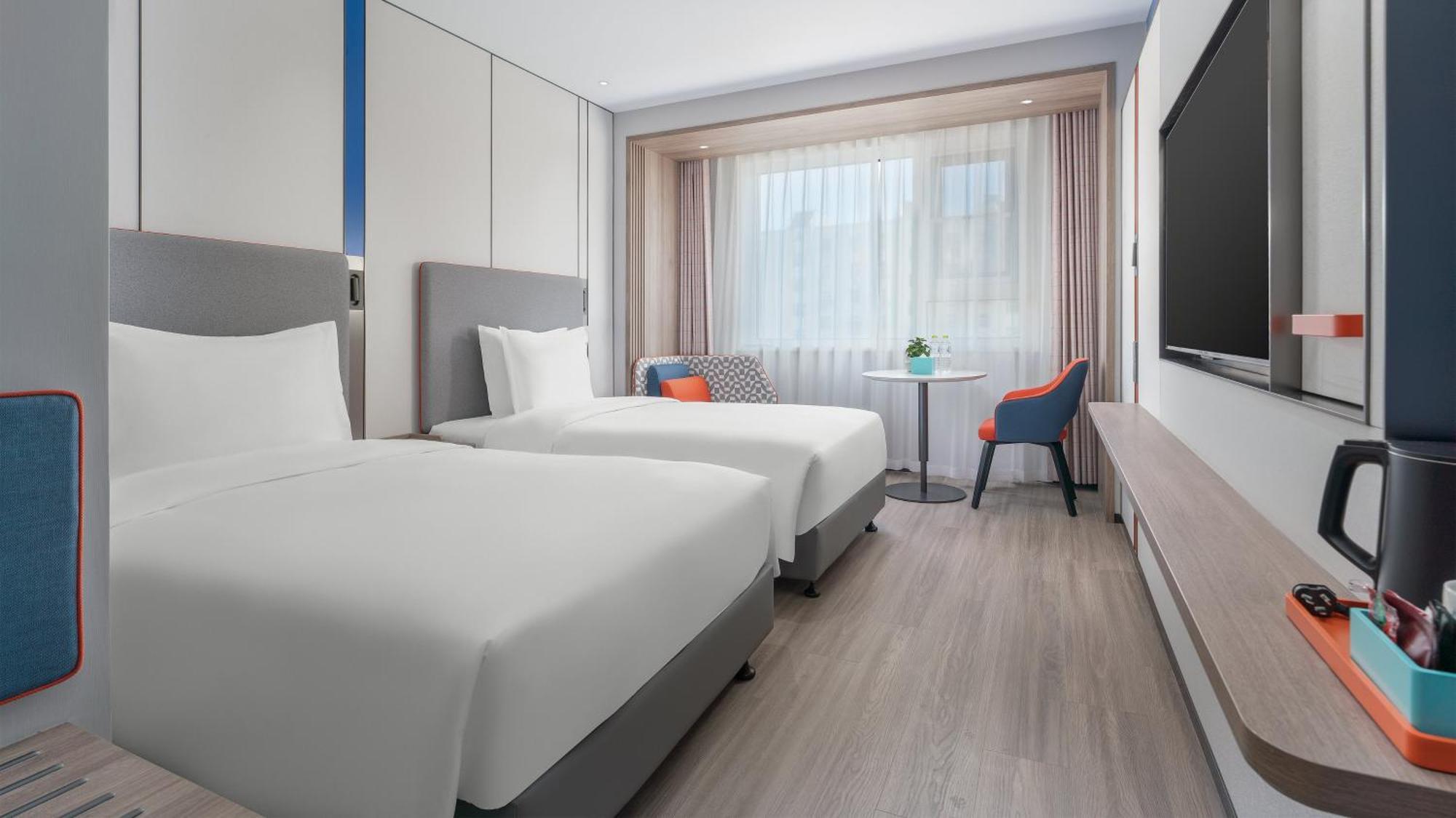 Holiday Inn Express Qingdao Shibei By Ihg Esterno foto