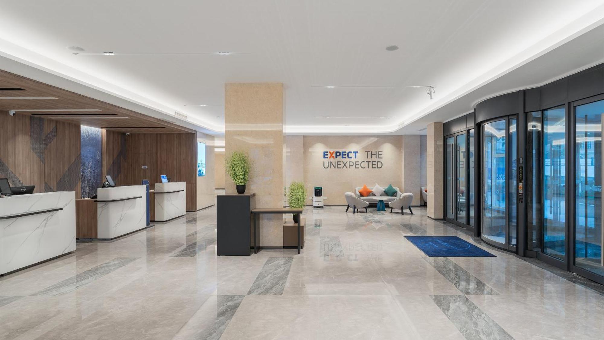 Holiday Inn Express Qingdao Shibei By Ihg Esterno foto