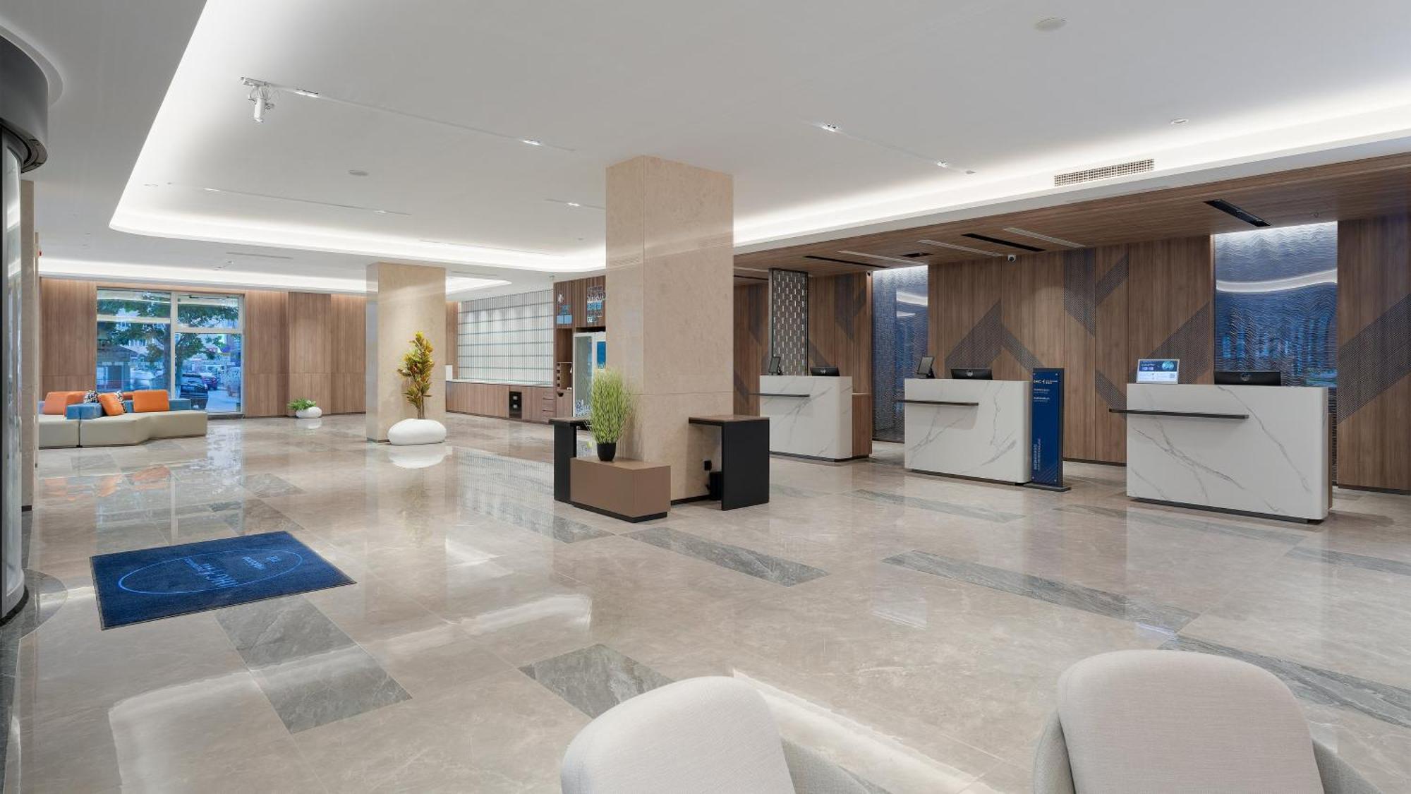 Holiday Inn Express Qingdao Shibei By Ihg Esterno foto